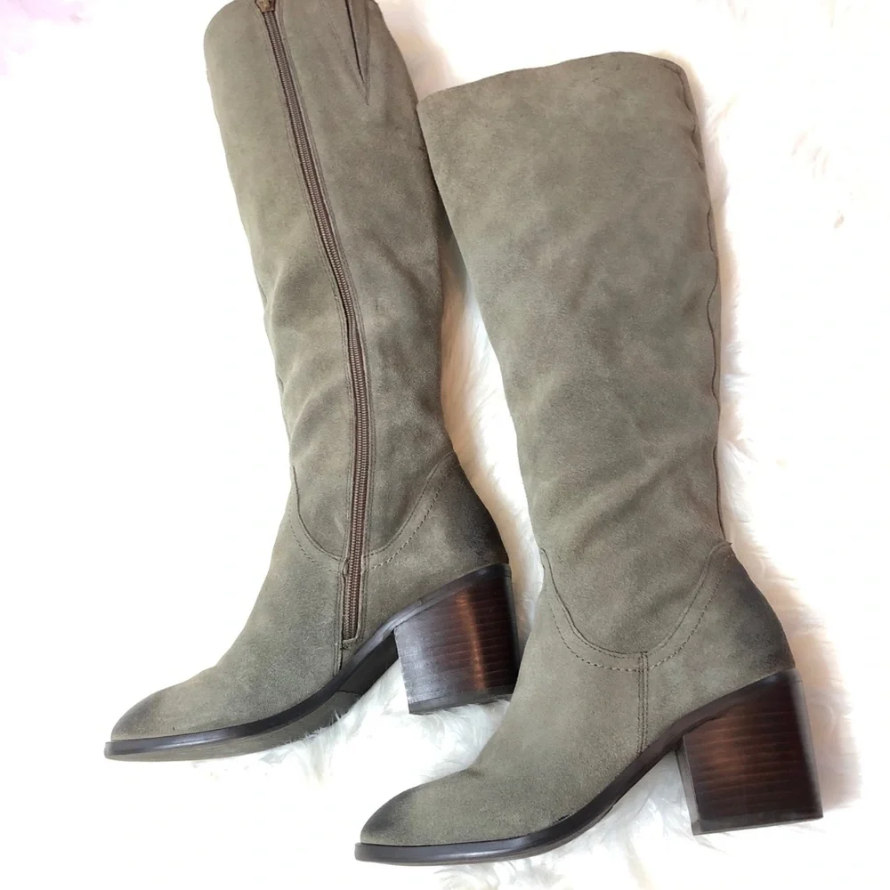 Kelsi Dagger Boots - Picture 1 of 9